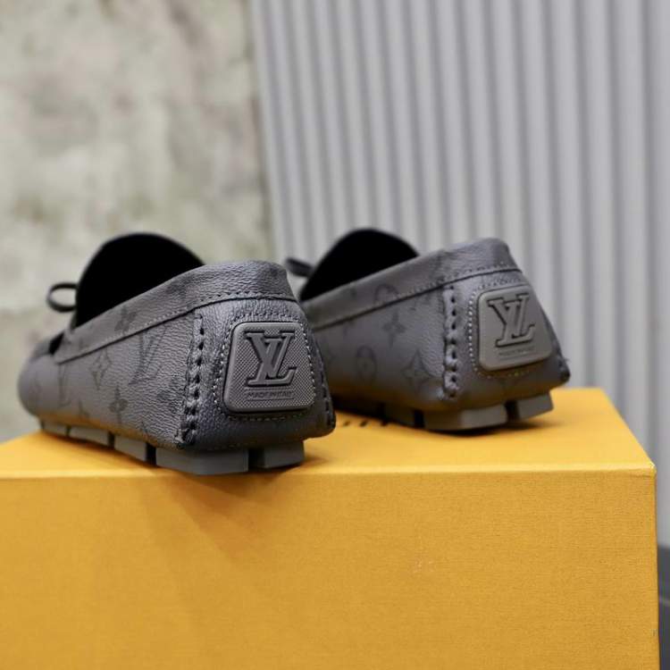 Picture of Louis Vuitton Shoes _SKULVsz38-46mnf032812021